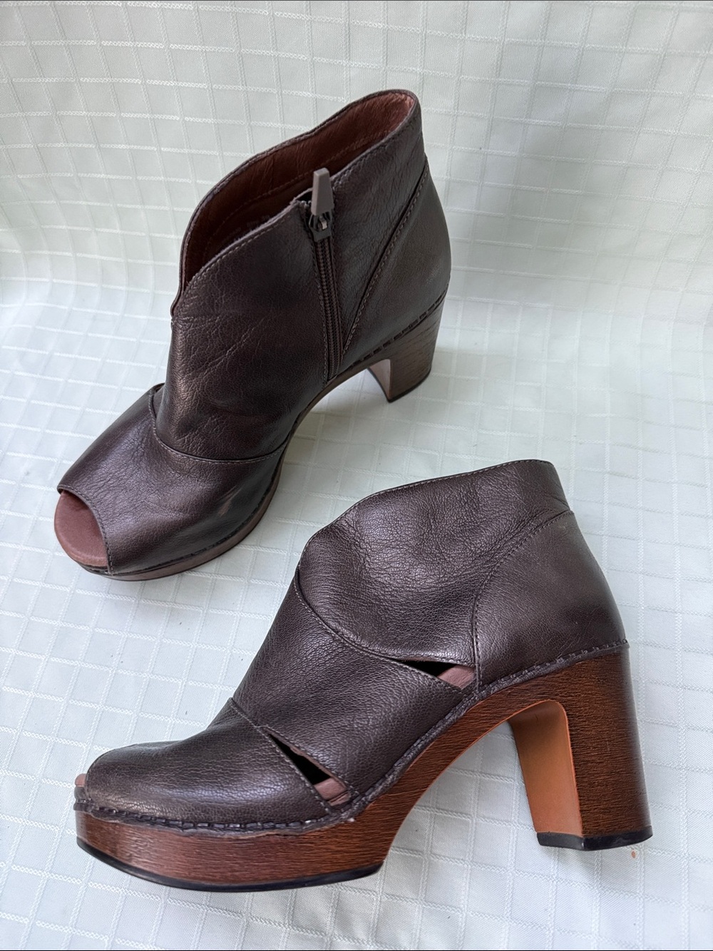 Dansko Bronze Pebbled Leather Peep-Toe Platform Mules